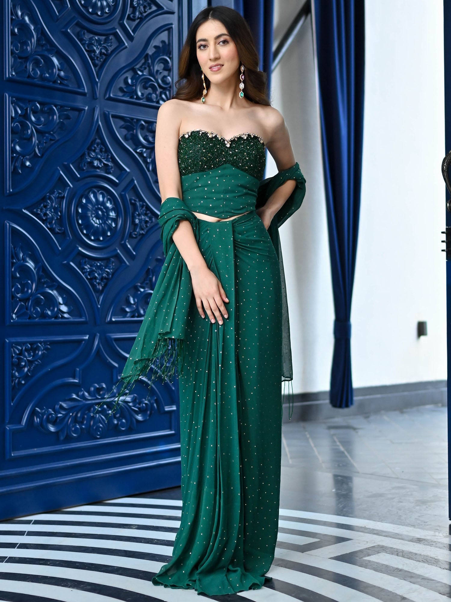 Jugnu Emerald Green Drape Set S Jugnu Emerald Green Drape Set S