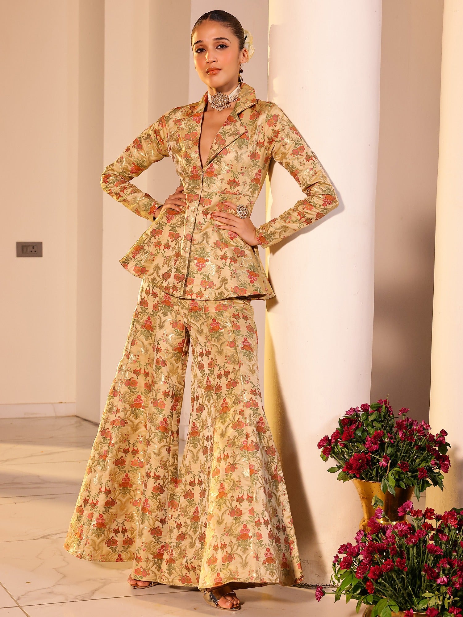 Kimkhab Beige Coat Set