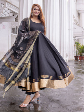 black cotton anarkali dress Solid Black Cotton Anarkali Dress