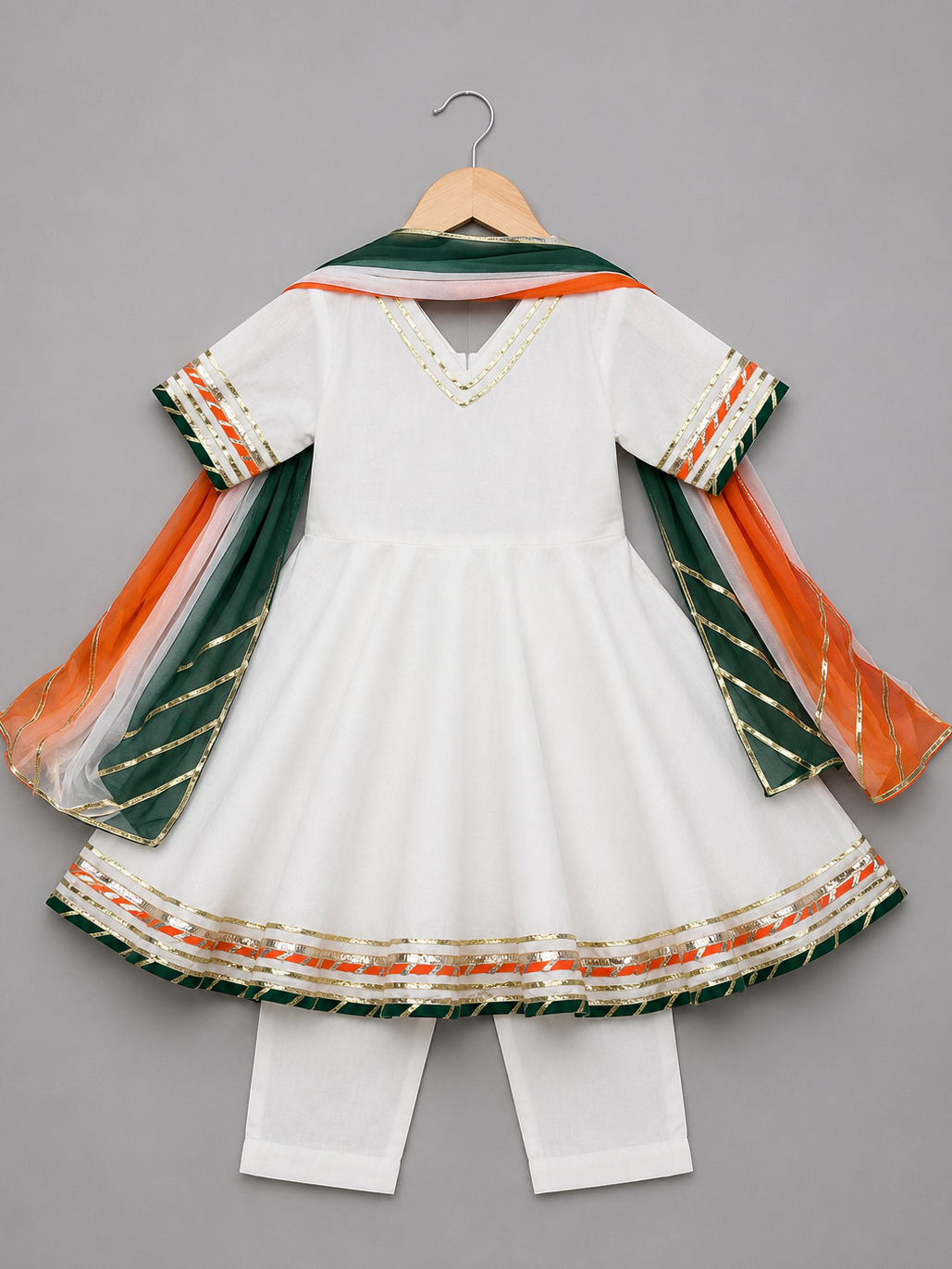 TIRANGA ANARKALI SET