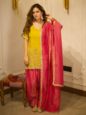 YELLOW &  PINK PATIYALA SET