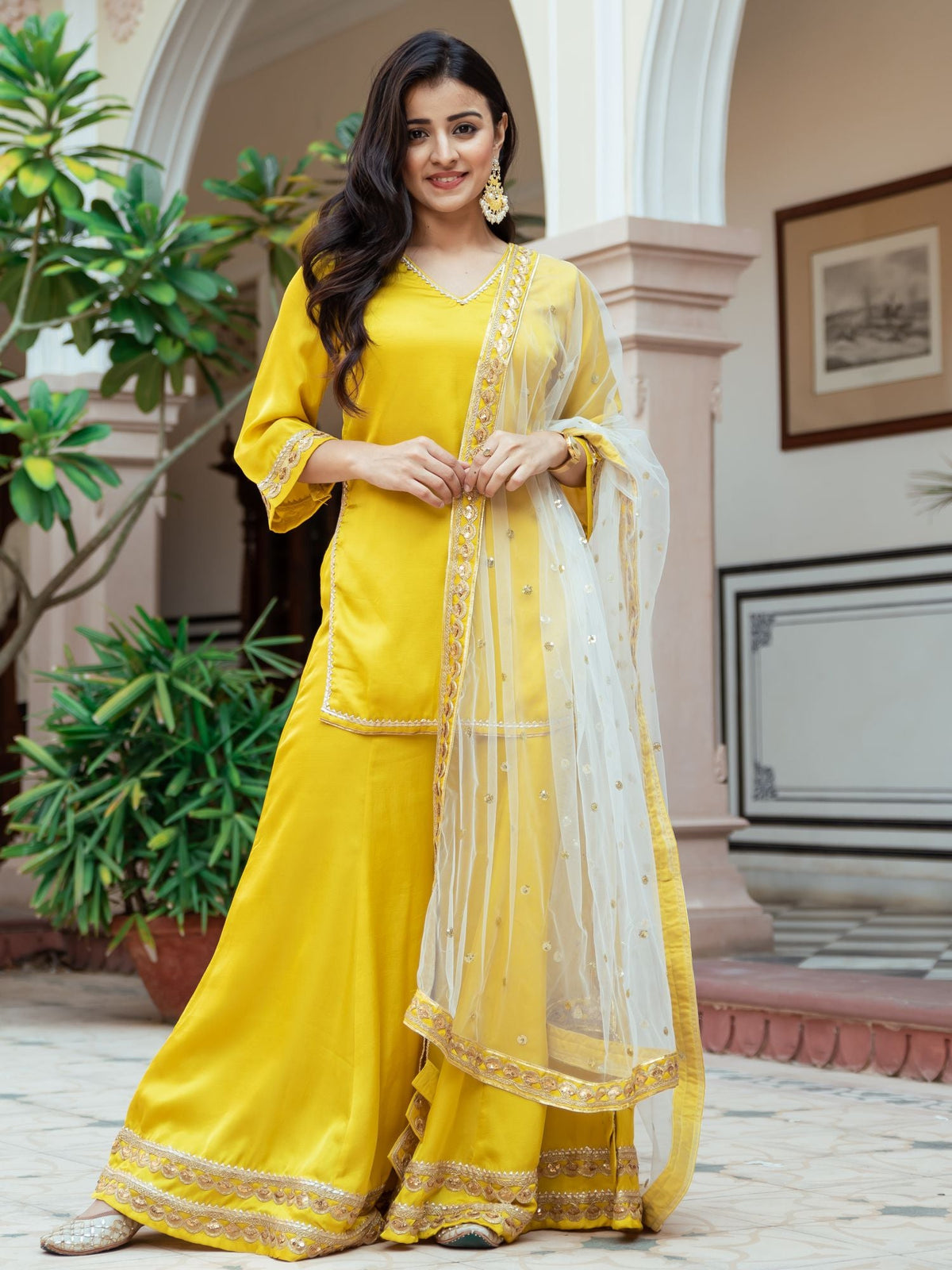 Basant Panchami 2025 : जानें स्टाइलिश और ट्रेंडी आउटफिट्स... 3 Buy Sharara Sets for Women Online in India 2024 | Lavanya The Label